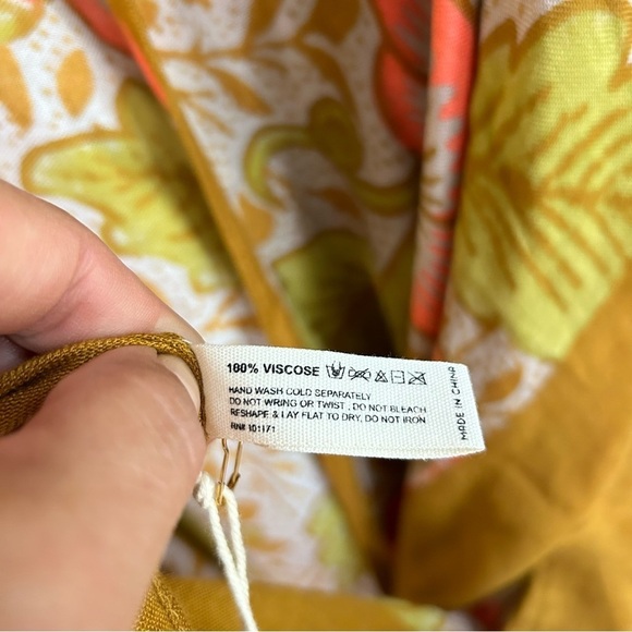 NWT Macchia Di Raggine Daphne Kimono in Vintage Flower > OS - Picture 12 of 14